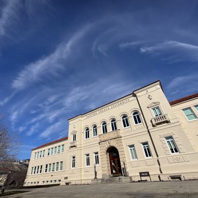 米博体育校园和区域中心于2025年6月19日至20日关闭